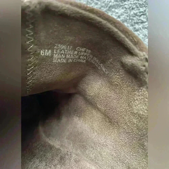 B.O.C. By Born Settle Ankle Boot in Tasso Suede - Picture 7 of 8